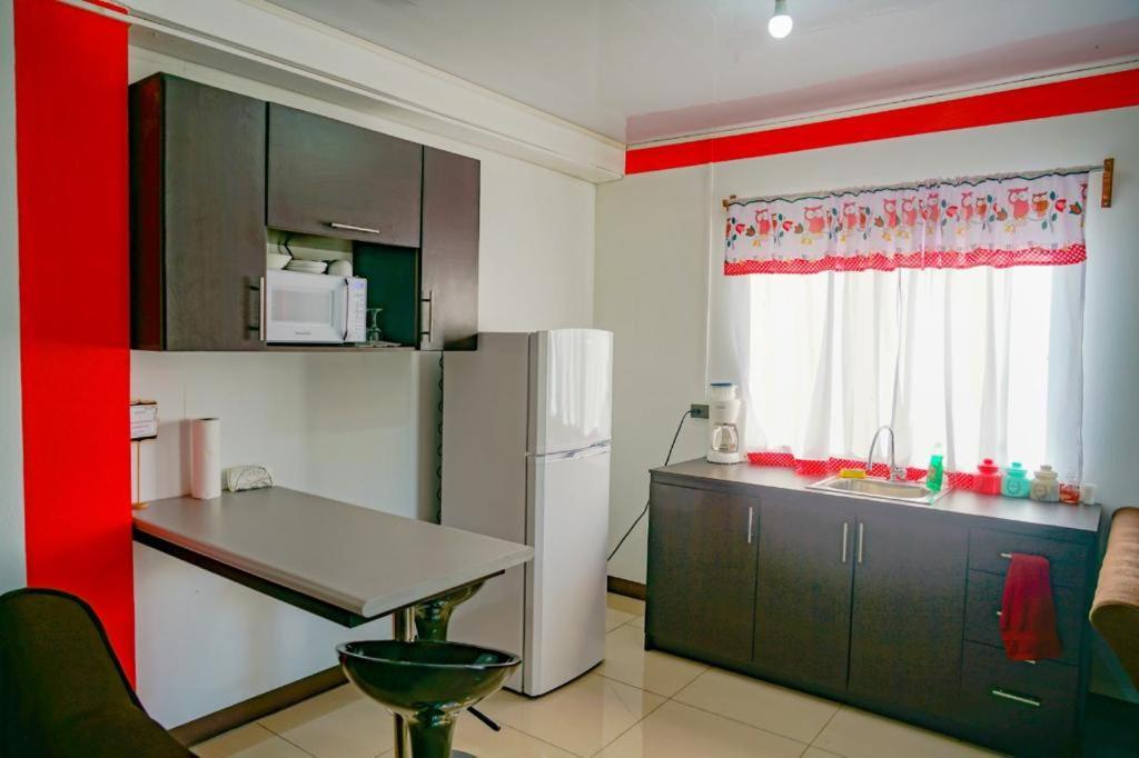 Апартаменты Apartamento Equipado En El Centro De Ла Фортуна Экстерьер фото